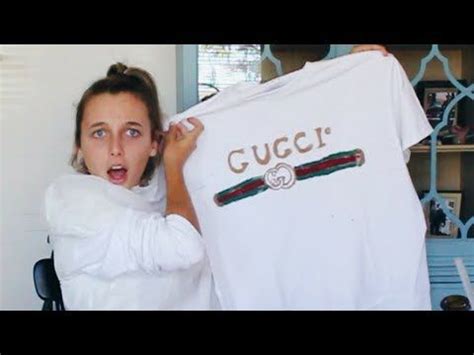 emma chamberlain gucci fanny pack|emma chamberlain clothing.